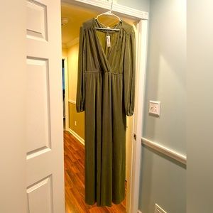 Olive green Baltic Born dress. Long sleeve. Size 3x. Never worn. New with tags.
